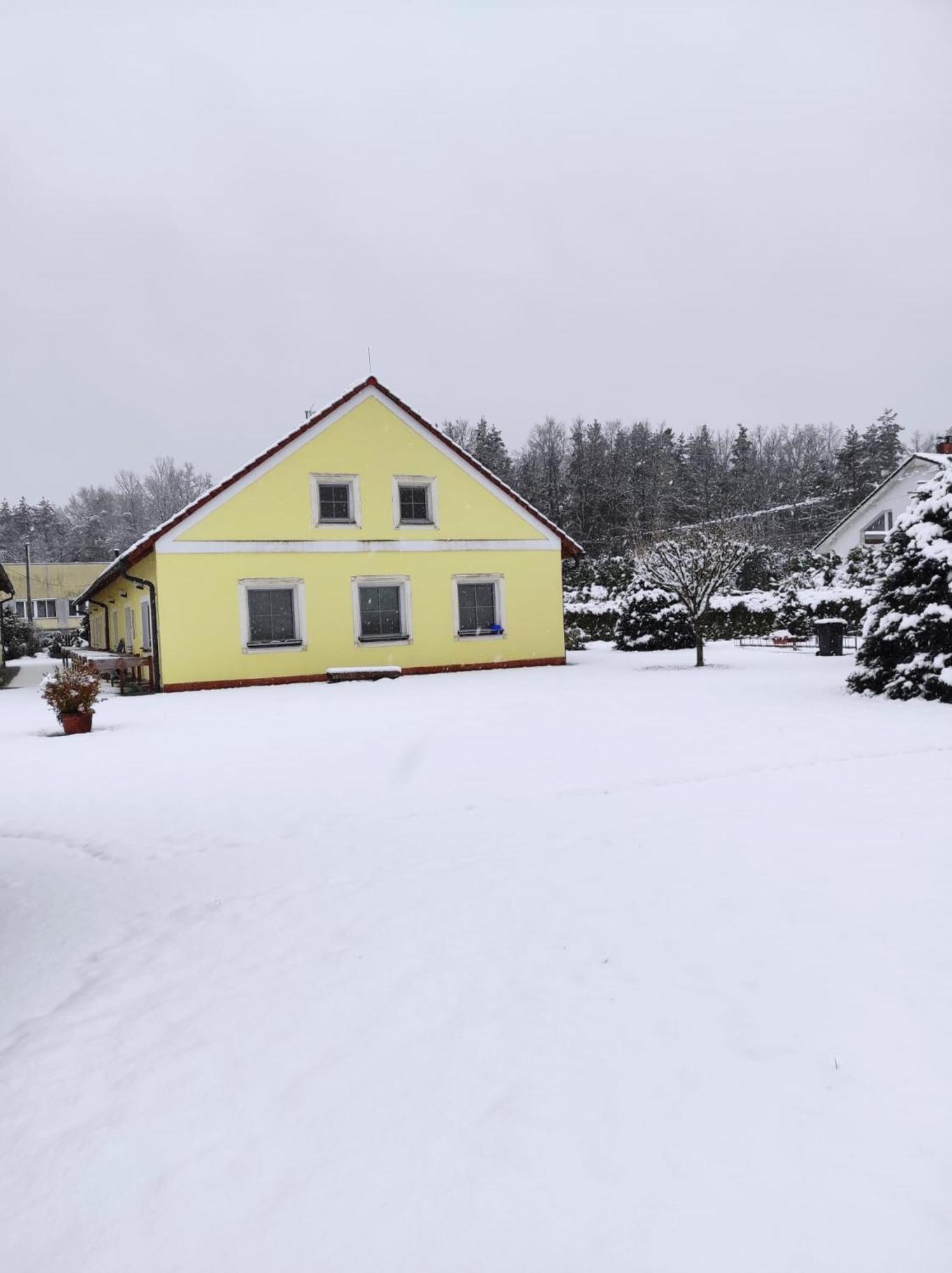 Penzion Kosky Hamr Buitenkant foto